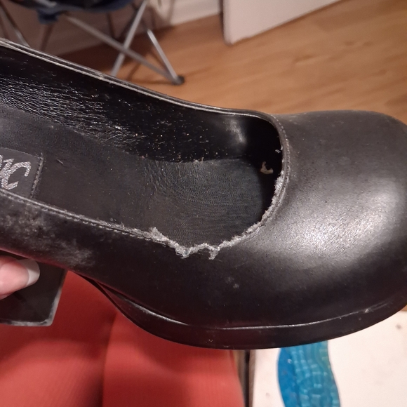 Hot Topic Black Platform Shoes with Red Accents - Picture 11 of 16